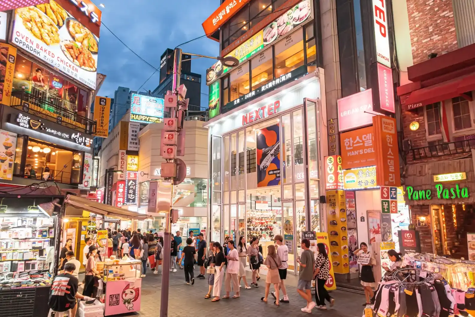 cho-dem-myeongdong-han-quoc
