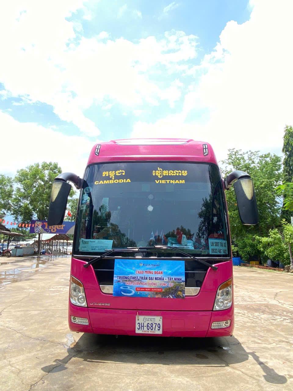 tour-doan-khach-tran-dai-nghia-tay-ninh-tham-quan-vung-tau-13.jpg