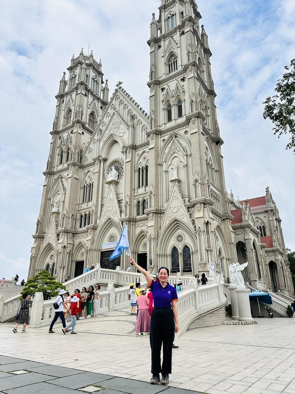 tour-doan-khach-tran-dai-nghia-tay-ninh-tham-quan-vung-tau (2)
