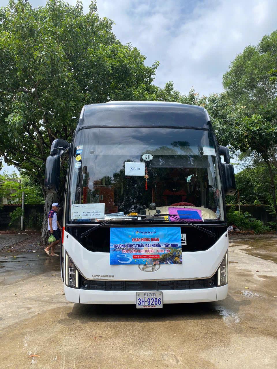 tour-doan-khach-tran-dai-nghia-tay-ninh-tham-quan-vung-tau-7.jpg