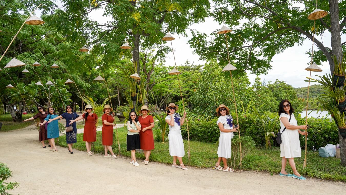 tour-doan-phong-giao-duc-hoc-mon-tham-quan-nha-trang-12.jpg