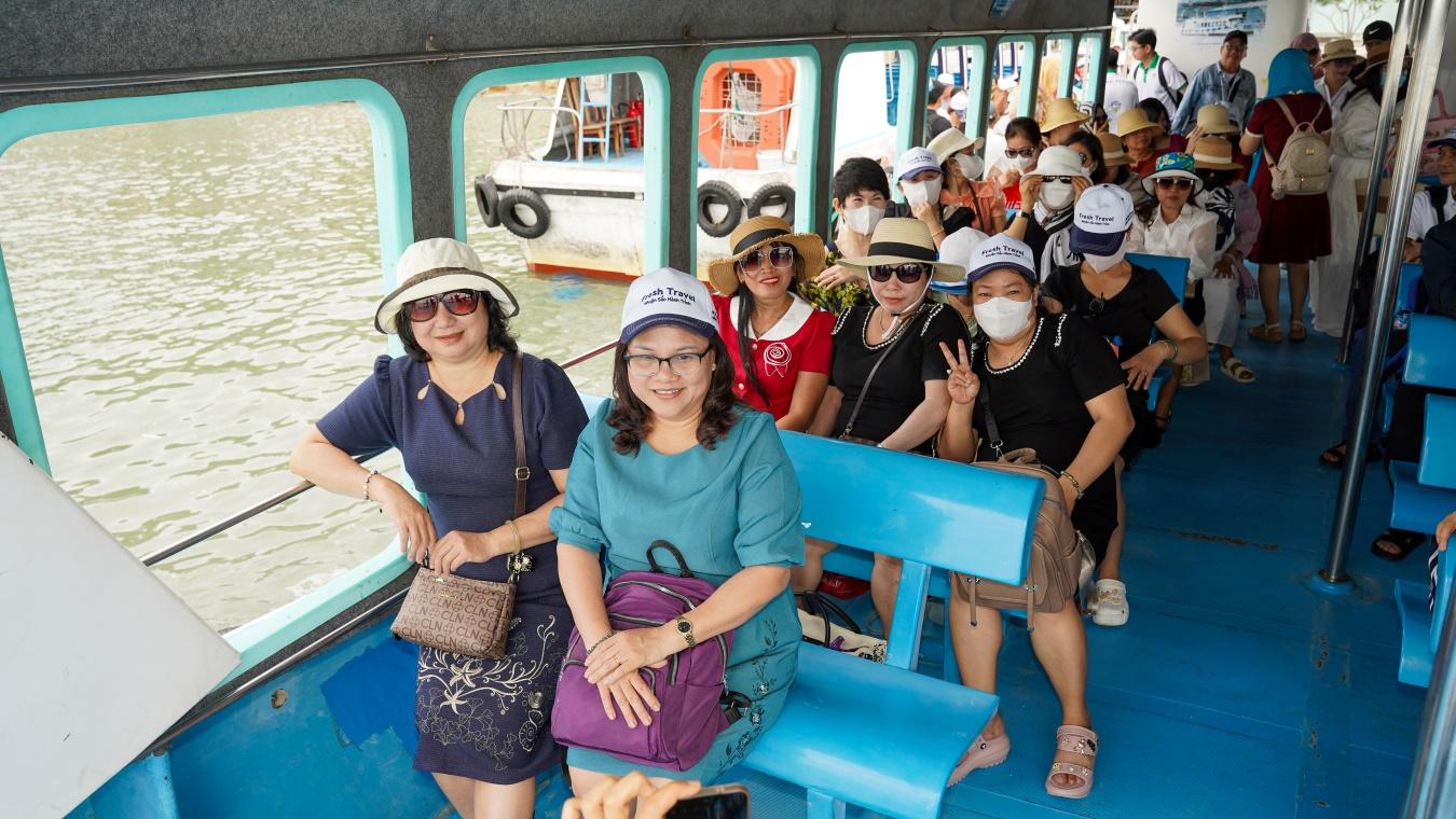 tour-doan-phong-giao-duc-hoc-mon-tham-quan-nha-trang-7.jpg