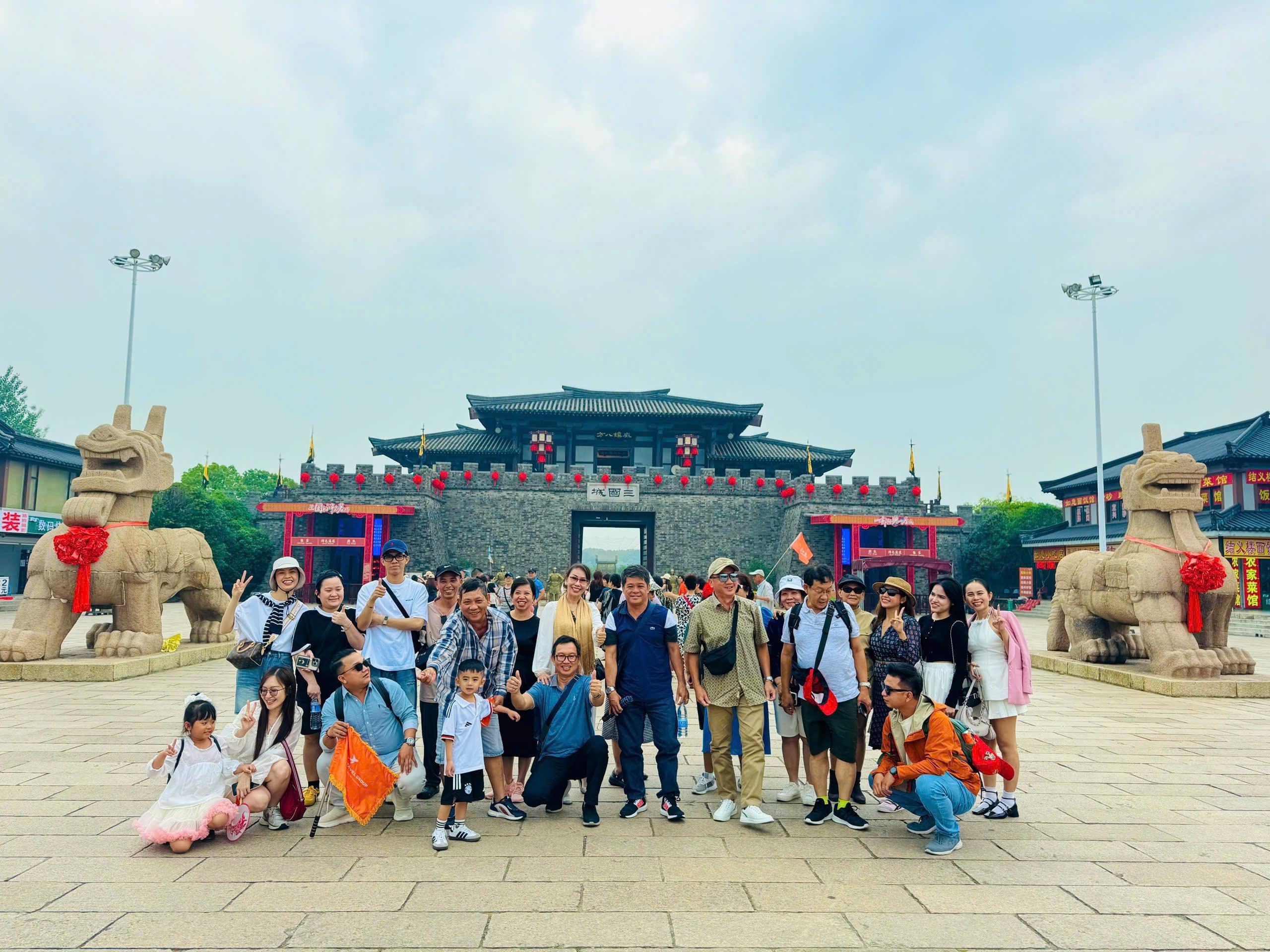 Đoàn Khách Du Lịch Trung Quốc - Thượng Hải - [14/05/2025] - Tour khách đoàn Fresh Travel