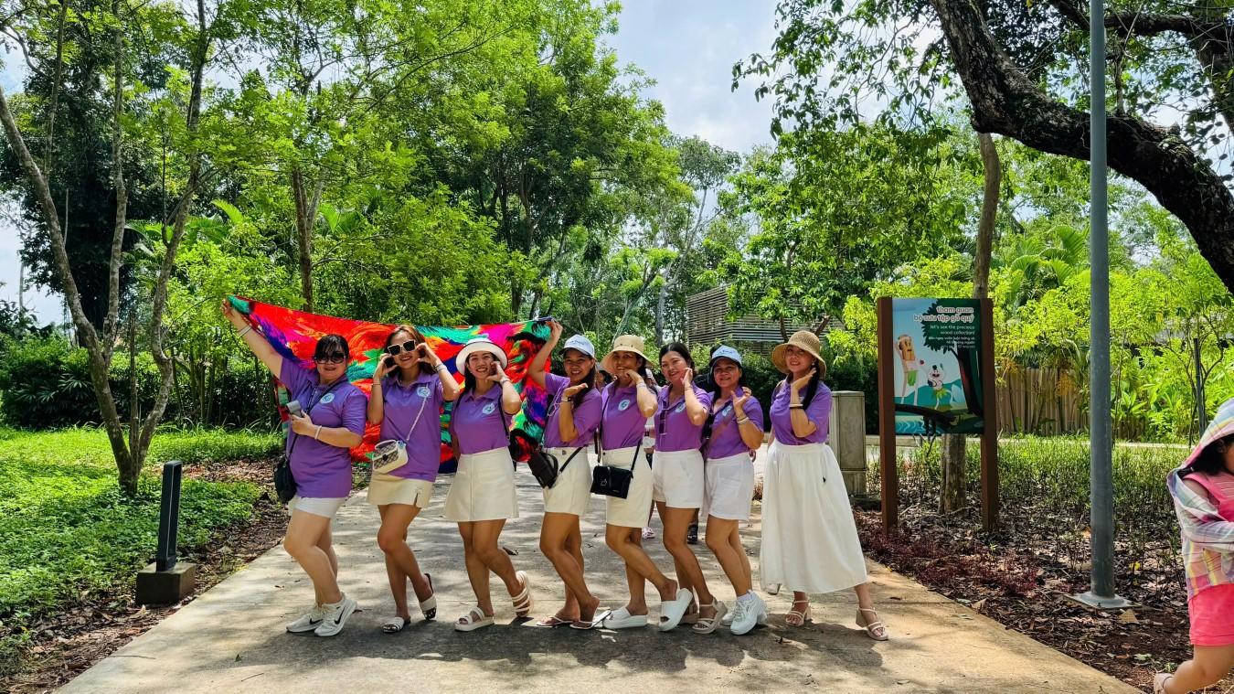 tour-khach-doan-truong-mam-non-binh-chieu-du-lich-ho-tram-2.jpg