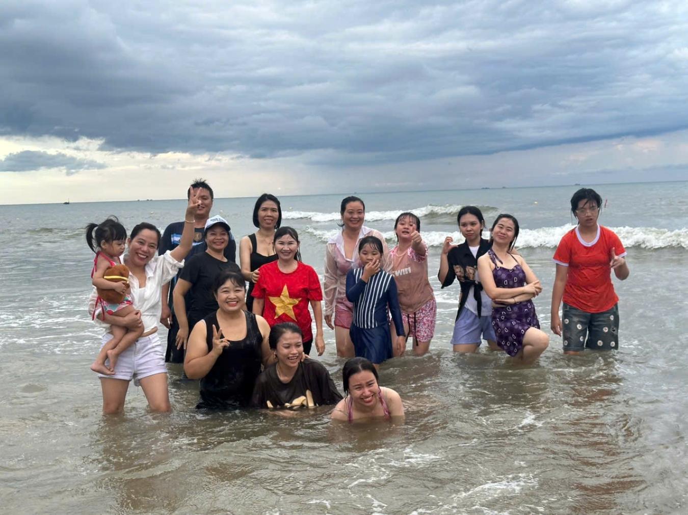 tour-khach-doan-truong-mam-non-mang-non-du-lich-ham-thuan-nam-4.jpg