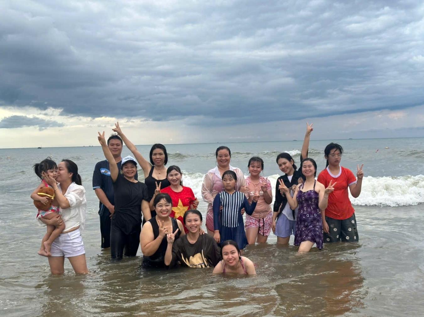 tour-khach-doan-truong-mam-non-mang-non-du-lich-ham-thuan-nam-5.jpg