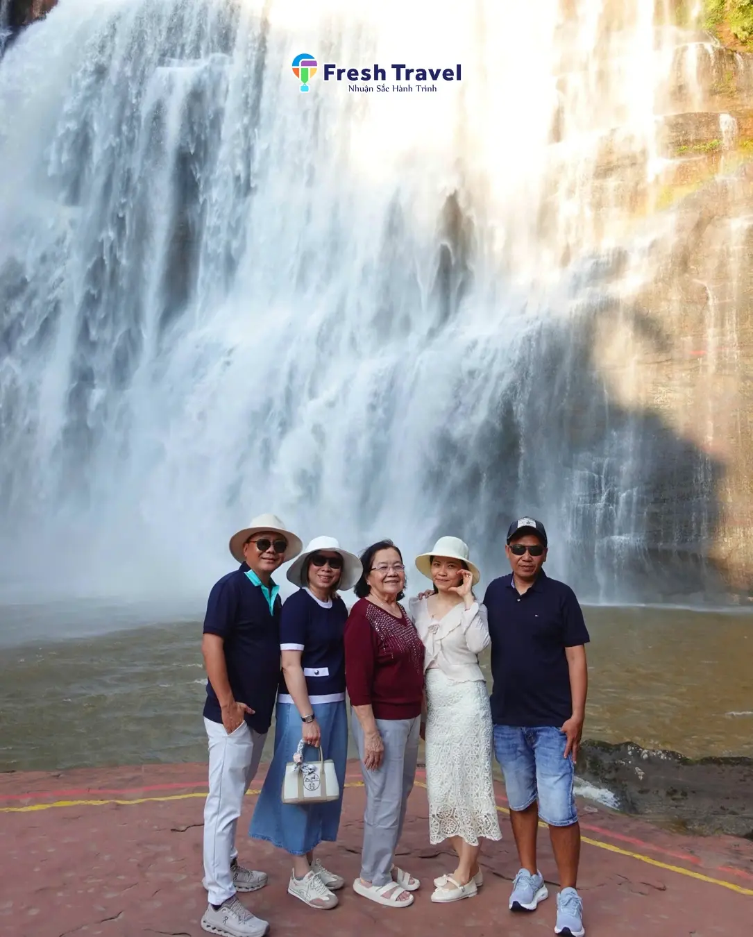 tour-quy-chau-trung-khanh-26jpg.webp