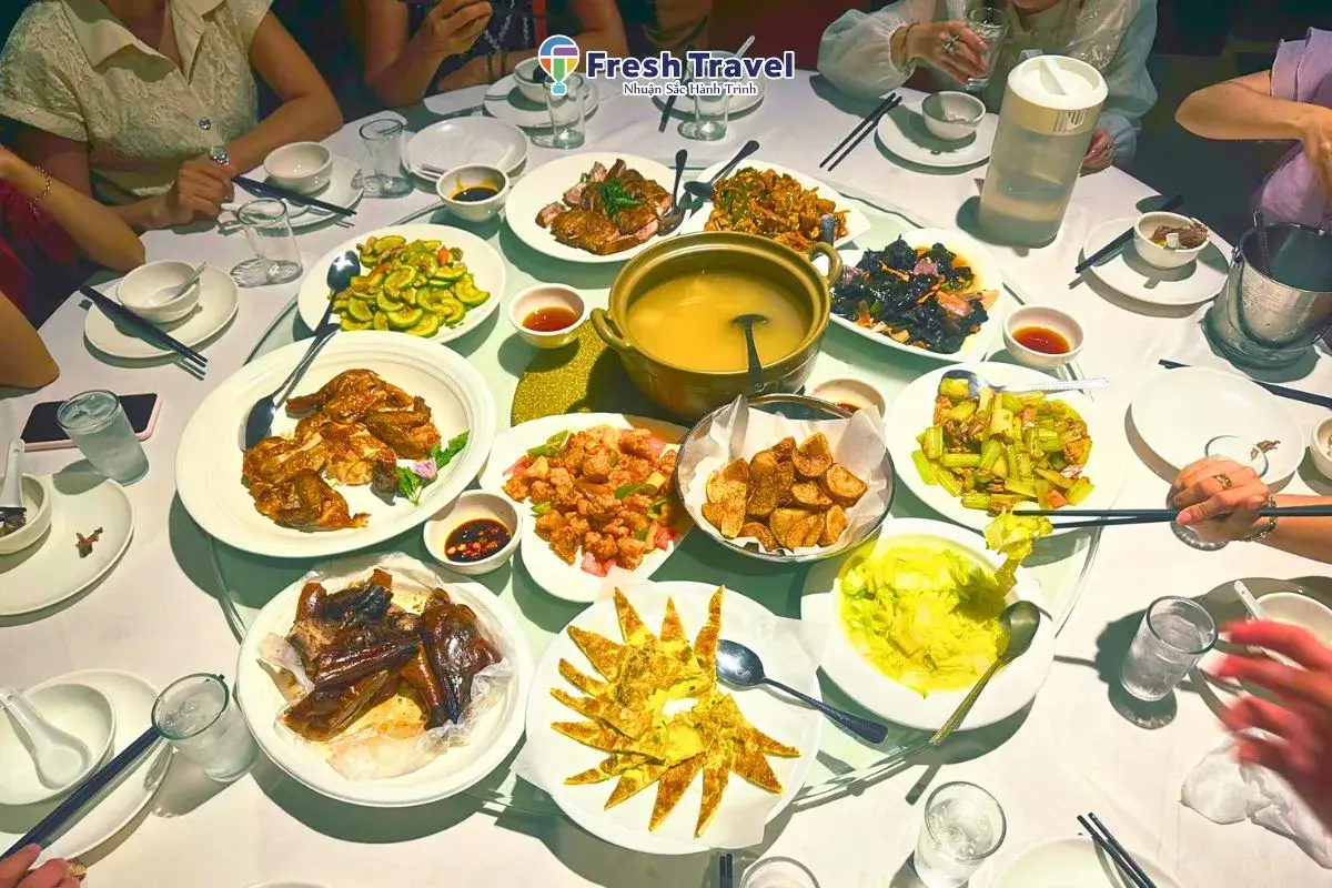 tour-tham-quyen-quang-chau-9jpg.webp